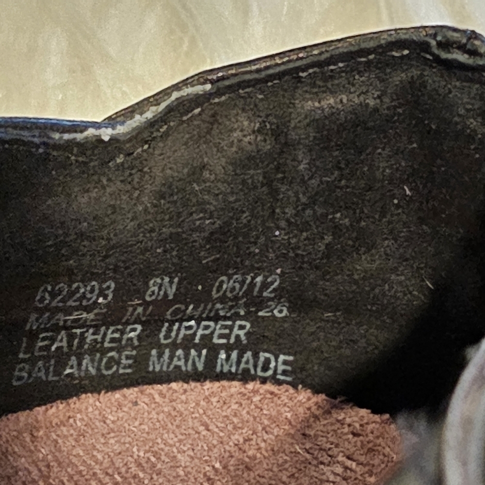 Clarks Everyday black leather booties sz 8N - Picture 7 of 8